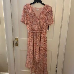 Pretty summer dress, NWT